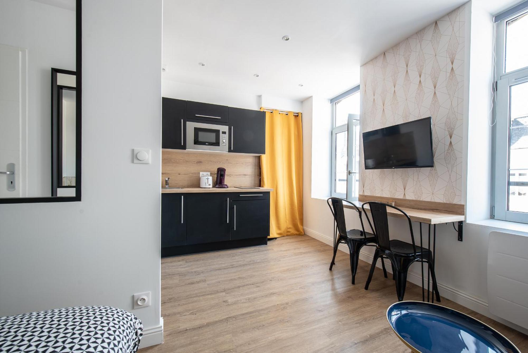 Au Nouveau Boulonnais - 4 Appartements Charmants Pour Couples, Familles Et Groupe D'Amis, Vieille Ville Et Centre Ville De Boulogne Sur Mer Zewnętrze zdjęcie
